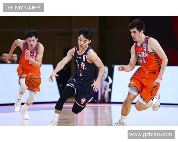 东莞队与八一南昌队激战正酣谁能在这场对决中笑到最后 东莞队与八一南昌队激战正酣谁能在这场对决中笑到最后