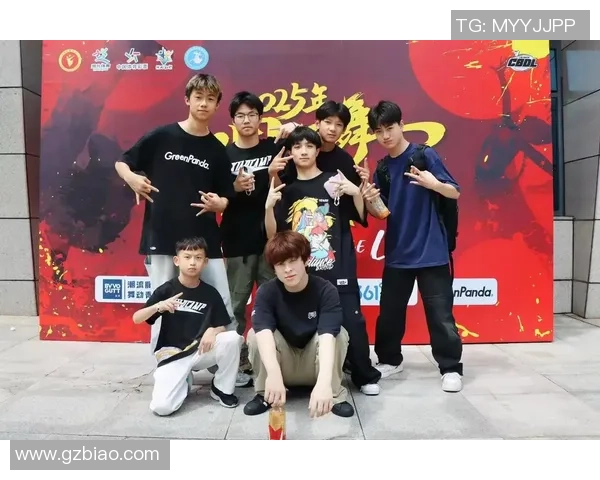 广州街舞队在攀岩联赛中的技术表现分析与精彩瞬间回顾 广州街舞队在攀岩联赛中的技术表现分析与精彩瞬间回顾